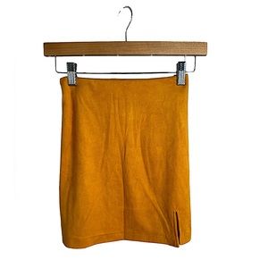 Suede miniskirt 💛🧡 vintage, but like new! Size small / medium